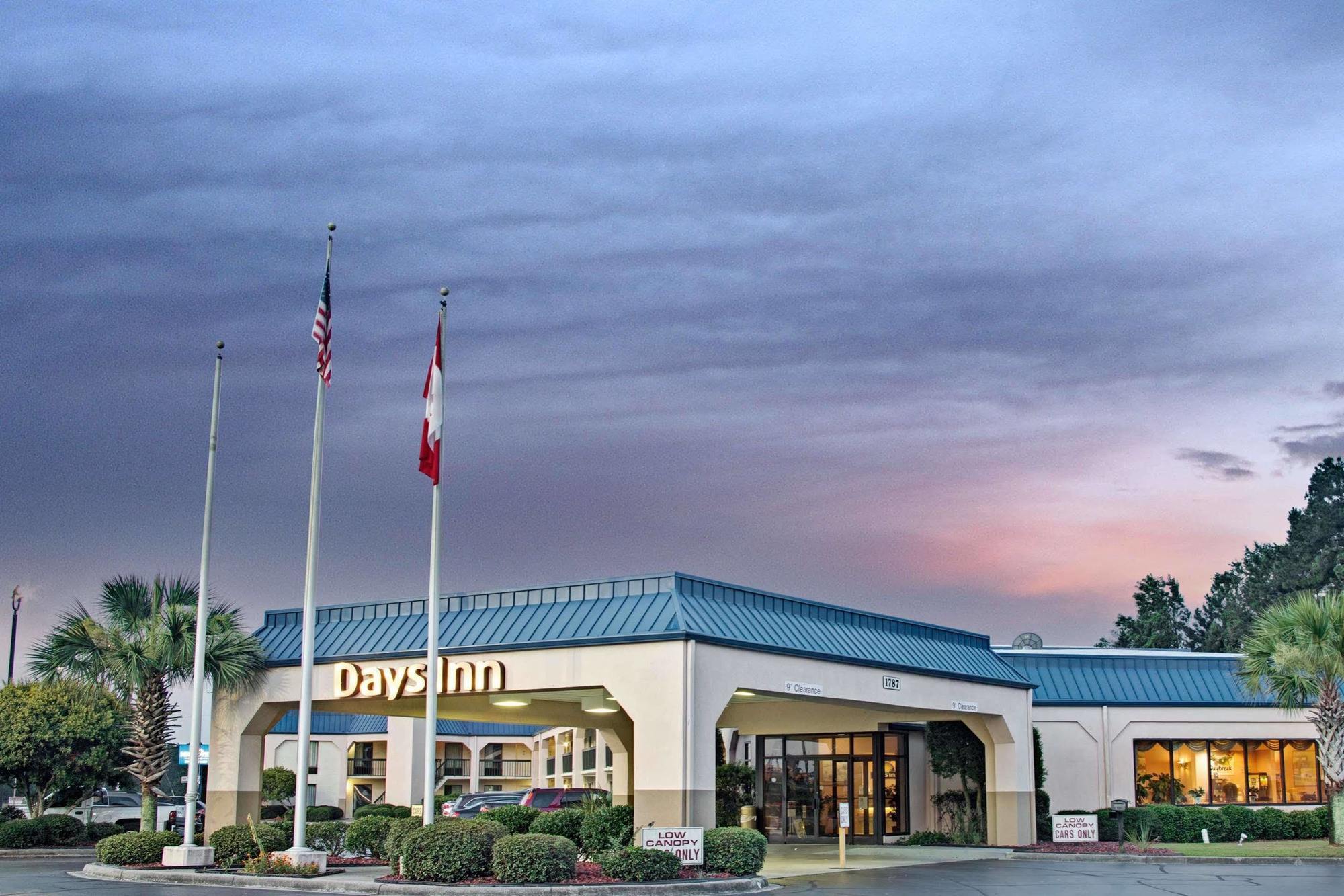 Days Inn By Wyndham Walterboro Extérieur photo