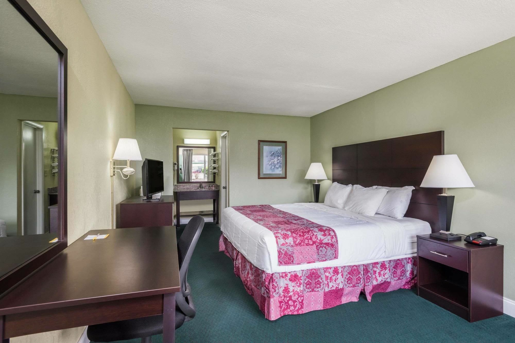 Days Inn By Wyndham Walterboro Extérieur photo
